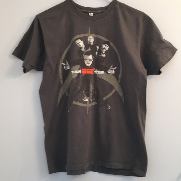 U2 360 Tour Official Graphic Gray T-Shirt Sz Med - Picture 1 of 8